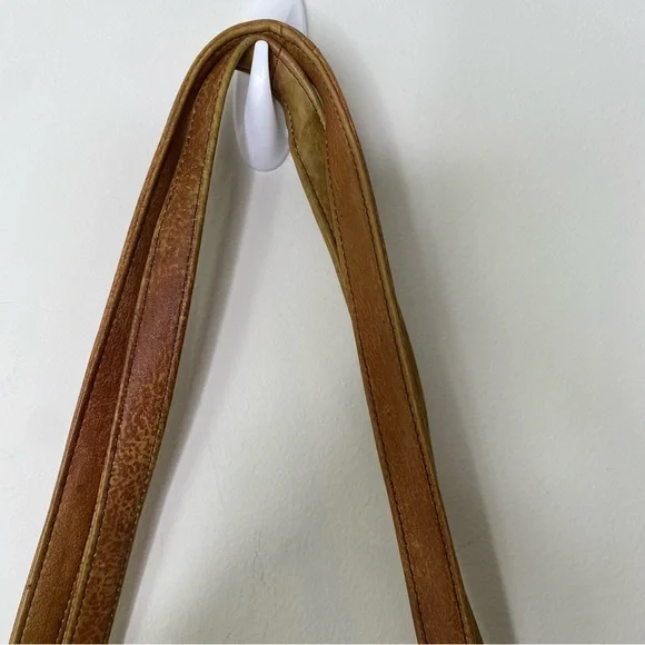 Anuschka Hand Painted Distressed Leather Handbag - Picture 7 of 16